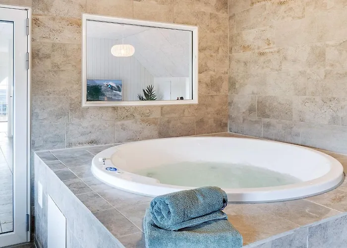Luxury Retreat In Klegod - By Traum Vakantiehuis *